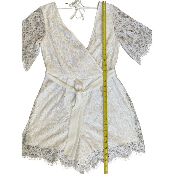Francesca's Lace Romper Size L - Picture 4 of 12